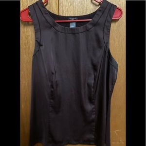 Women’s sleeveless Top/Blouse